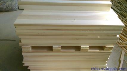 杨木复合板 东明长青木制品为您提供价格实惠、品质可靠的批量生产解决方案